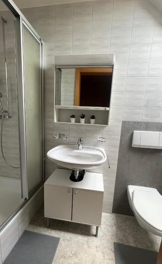 Hotel Jaeger Муртен Екстериор снимка