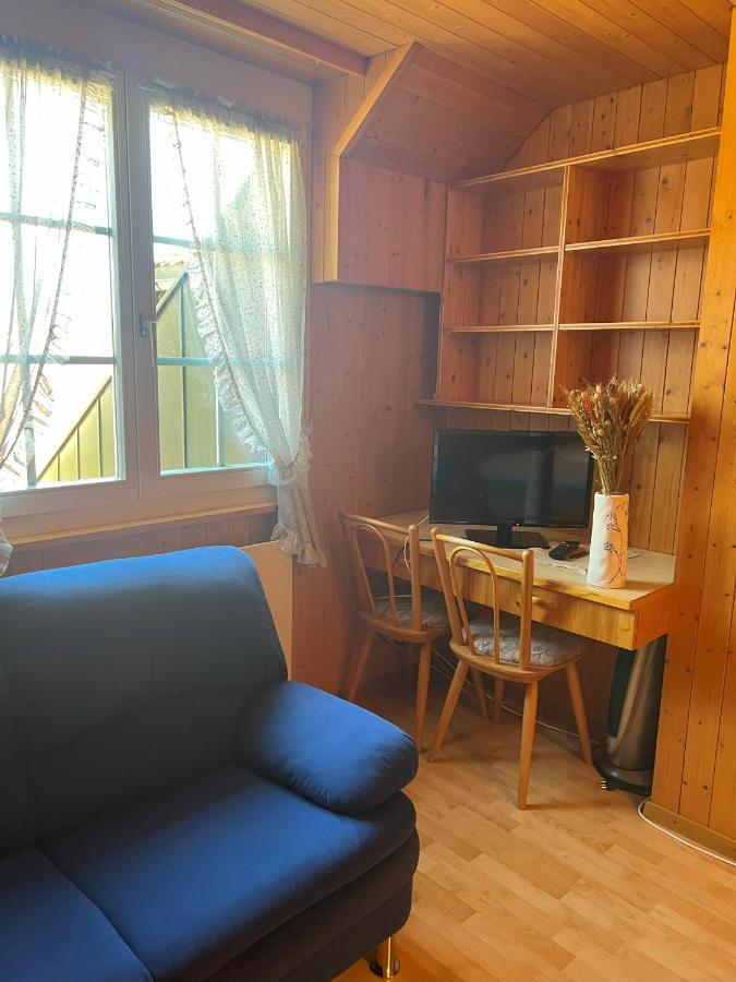 Hotel Jaeger Муртен Екстериор снимка